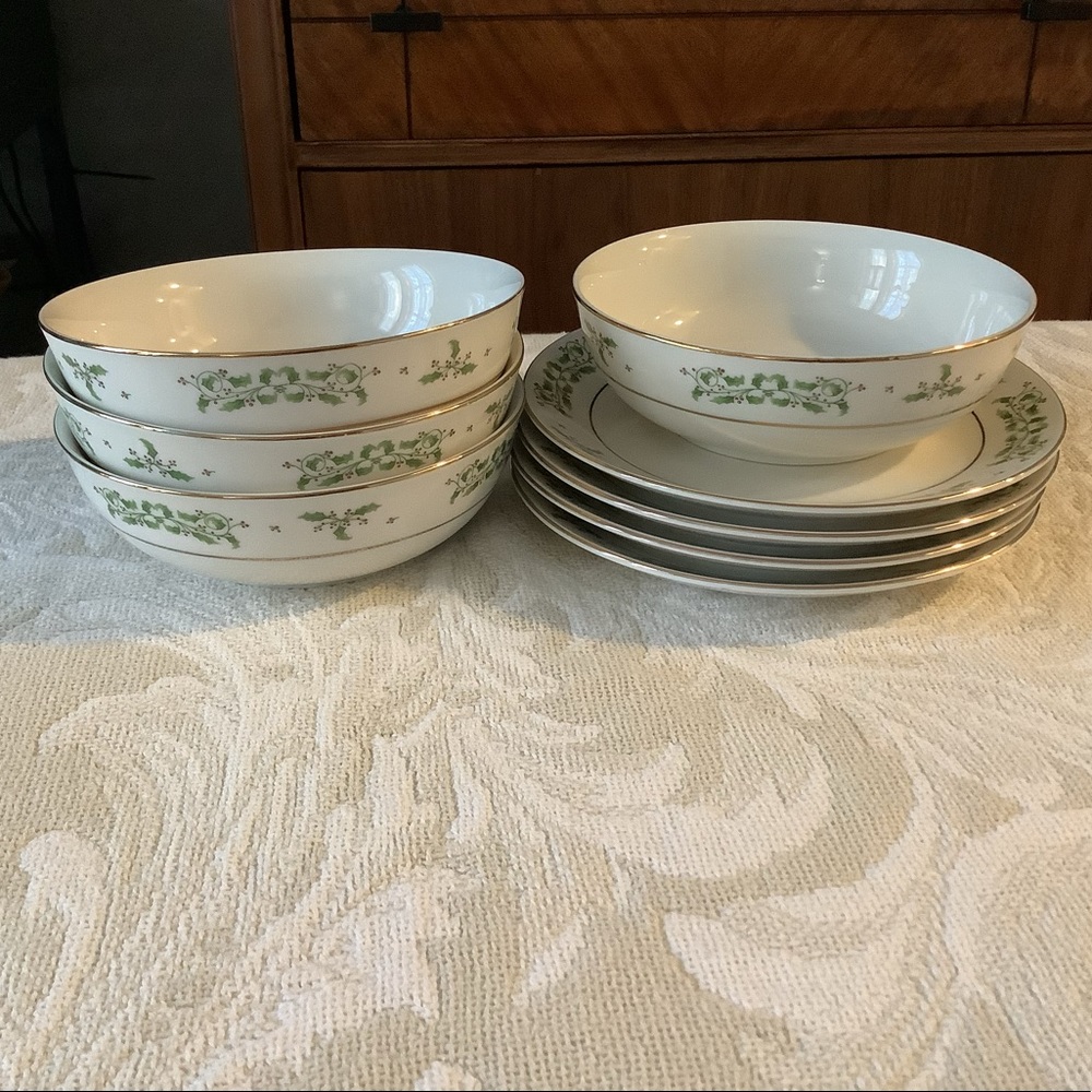 Gibson Set of 4 Bowls and Salad plates